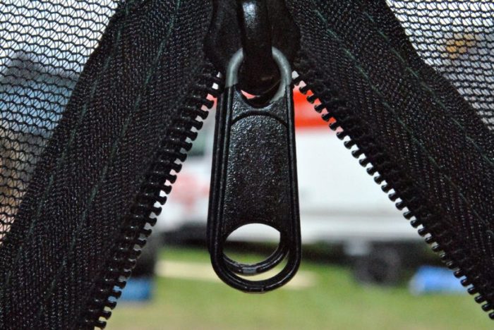 tent zipper 810x542 1